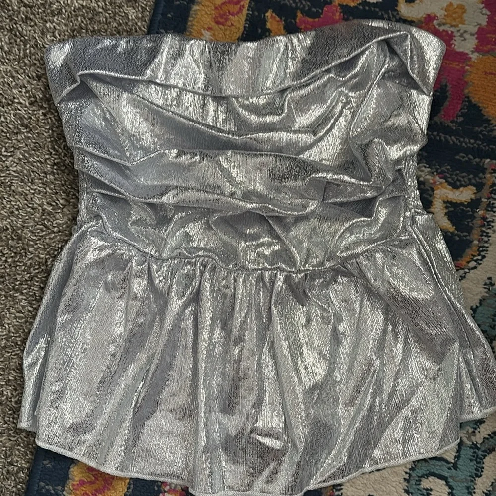 Metallic Top - Picture 2 of 3